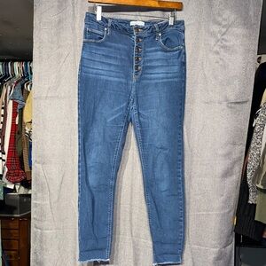 High Rise Denim Jeans in Classic Blue